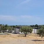 Дом отдыха Adriaticoast Apartments- Dalmatian Dream *