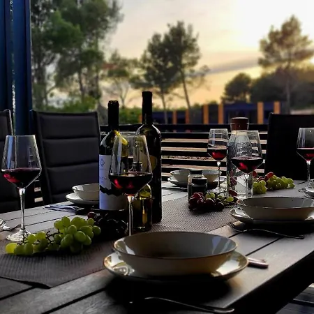Adriaticoast Apartments- Dalmatian Dream *