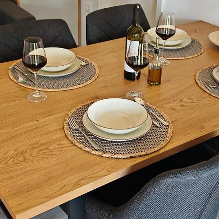 Adriaticoast Apartments- Dalmatian Dream Tatil Evi *